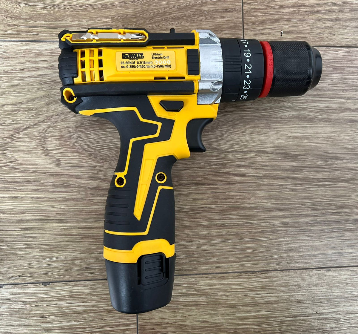TALADRO 18V DEWALT CON MANDRIL 1/2 (I)
